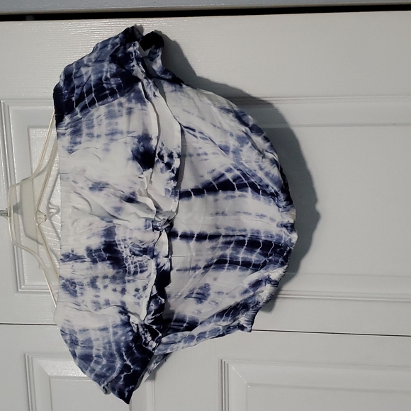 OTS top - Picture 1 of 2